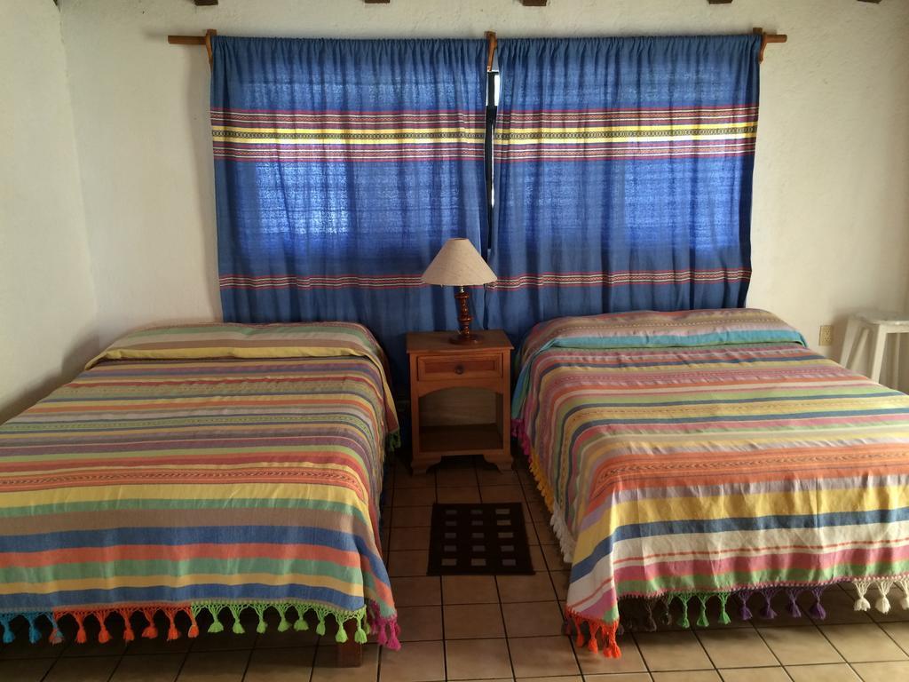 Hotel Mayflower Puerto Escondido  Δωμάτιο φωτογραφία