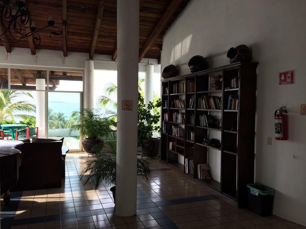 Hotel Mayflower Puerto Escondido  Εξωτερικό φωτογραφία