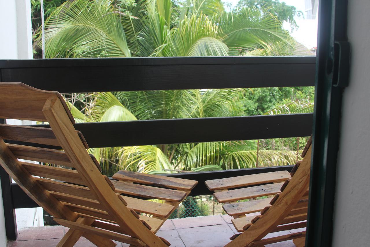 Hotel Mayflower Puerto Escondido  Εξωτερικό φωτογραφία