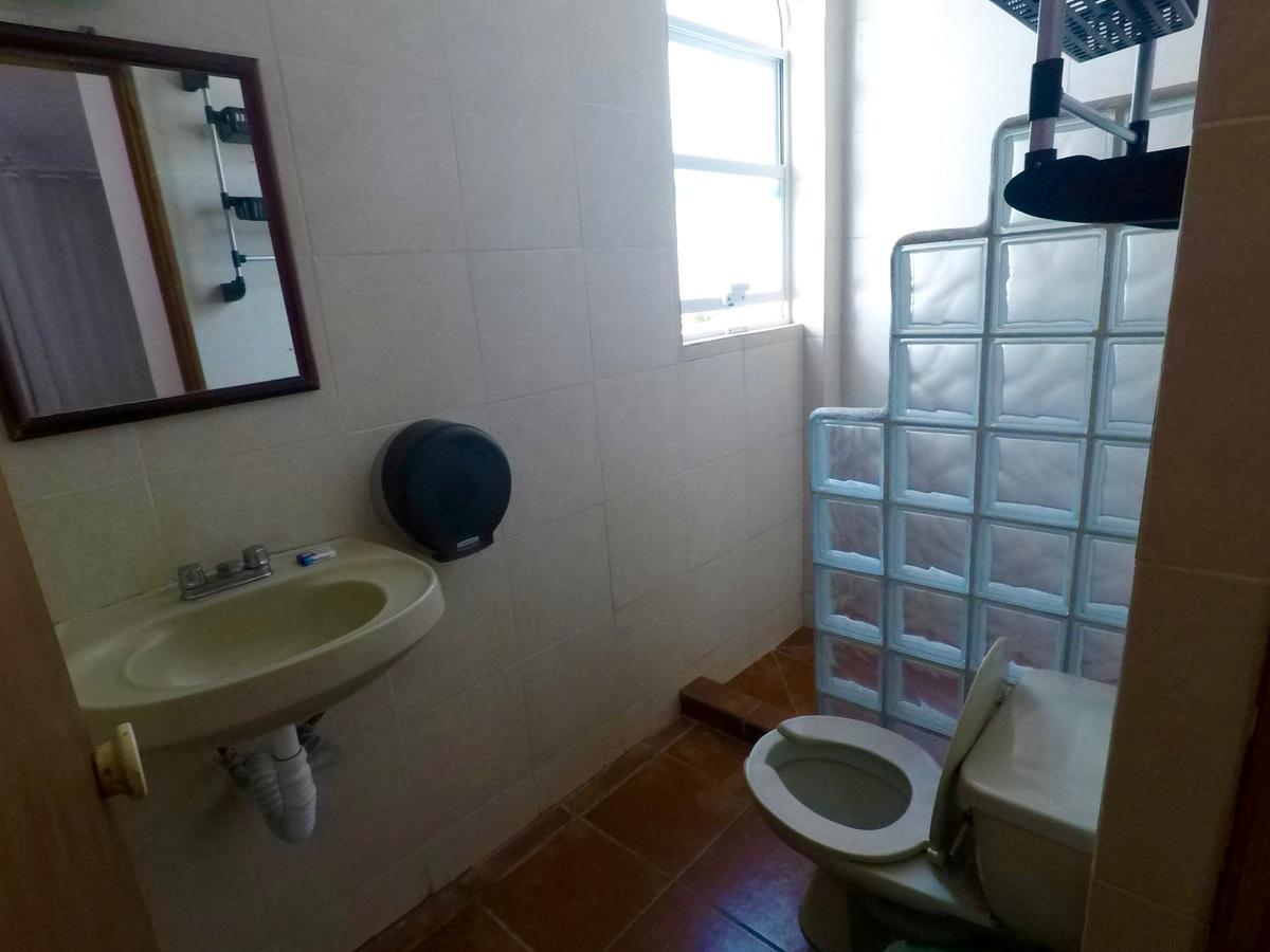 Hotel Mayflower Puerto Escondido  Δωμάτιο φωτογραφία