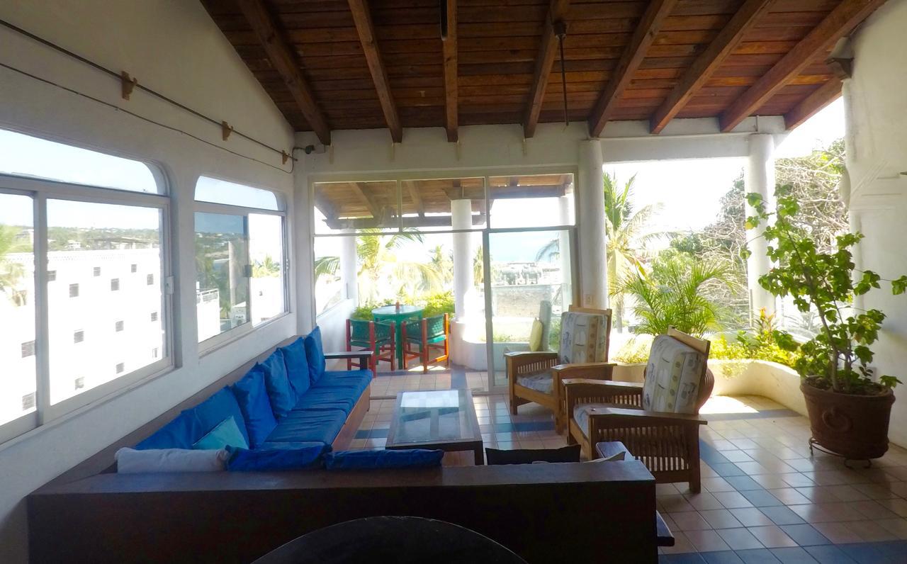 Hotel Mayflower Puerto Escondido  Εξωτερικό φωτογραφία